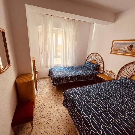 Uroczy Apartament Przy Playa De Los Locos 또레비에하 외부 사진