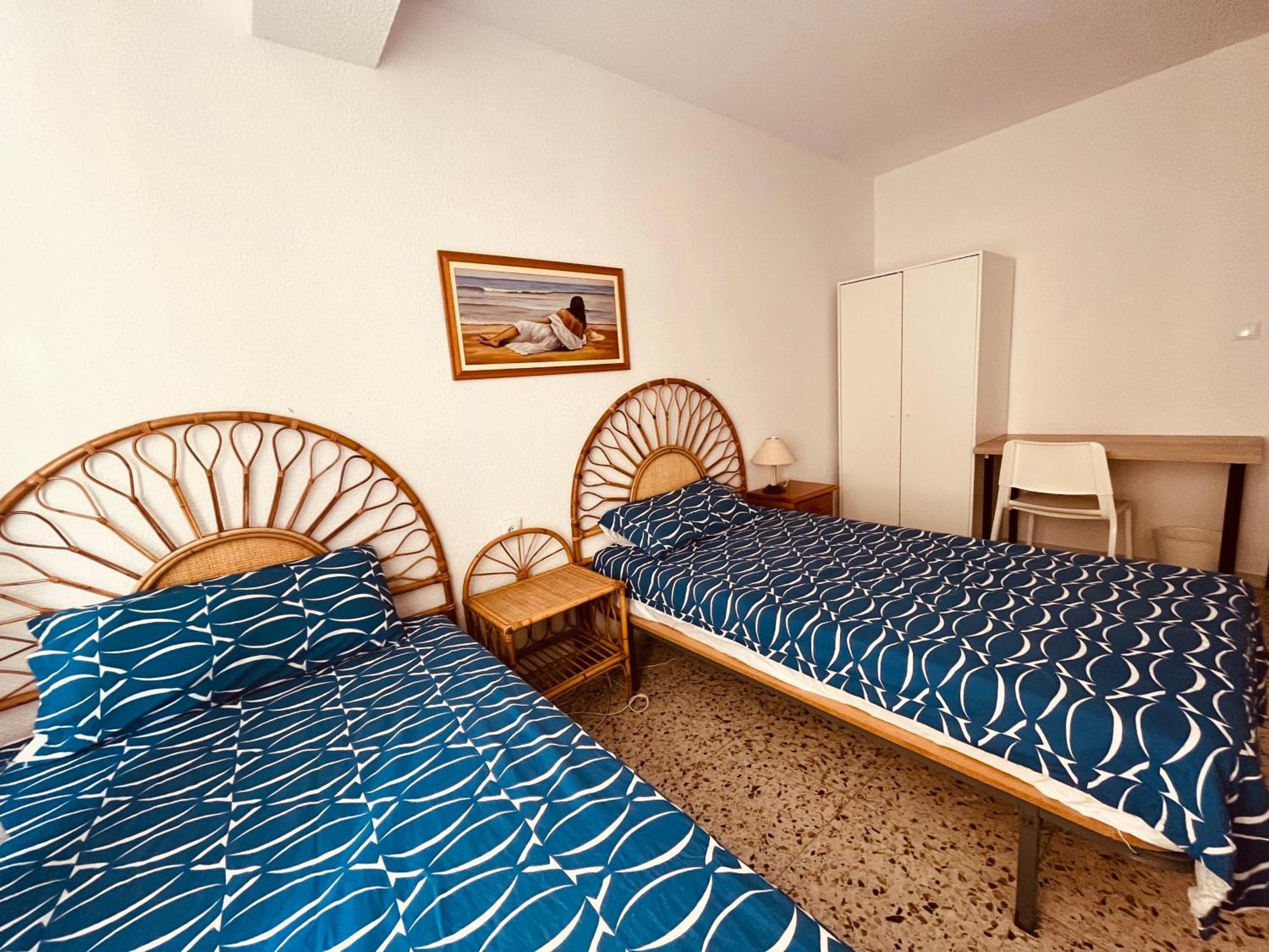 Uroczy Apartament Przy Playa De Los Locos 또레비에하 외부 사진